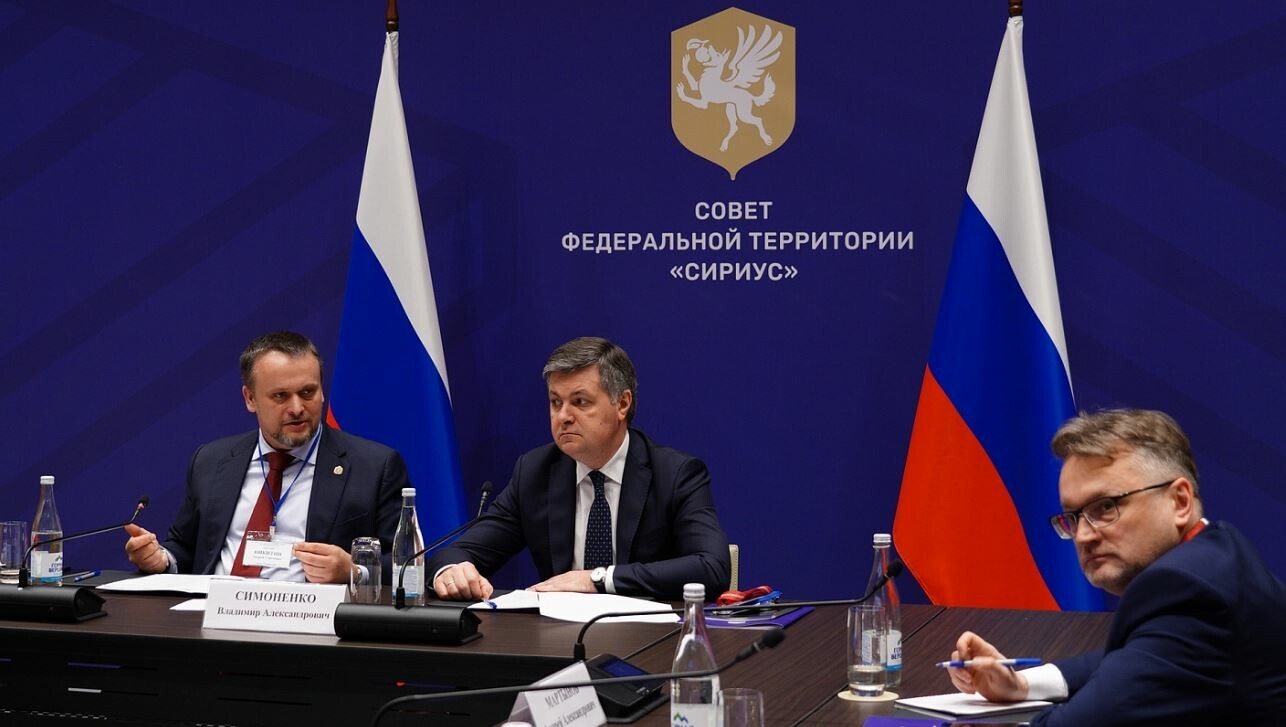 Никитин заявил, что поддержка семей с детьми должна стать центром госполитики
