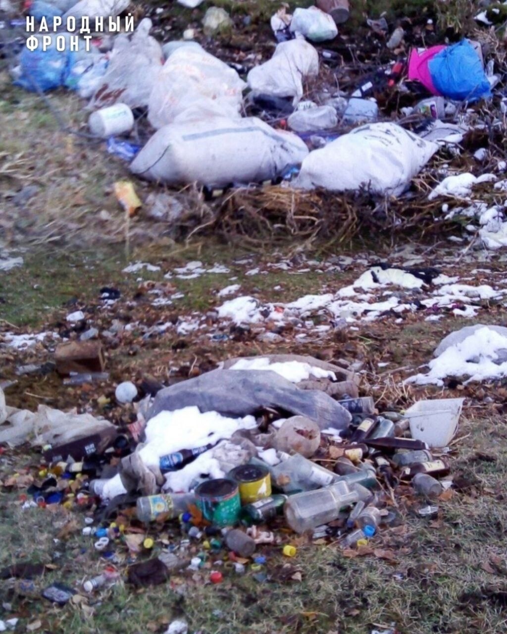 Жители Аскизского района жалуются на свалку между селами Бельтирское и Анхаков