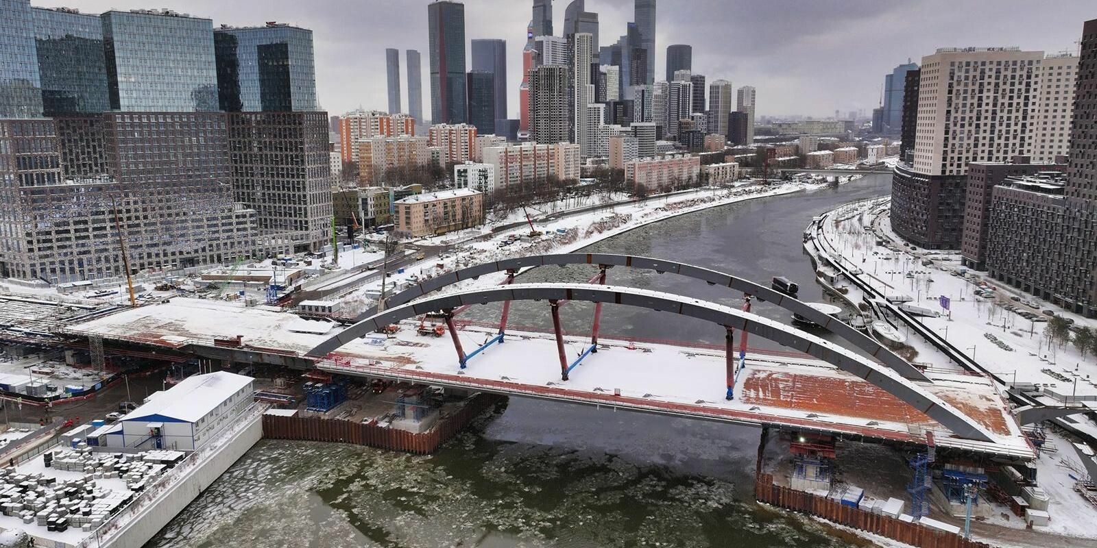 Набережная Германа Титова и мост Сергея Королева появились в Москве