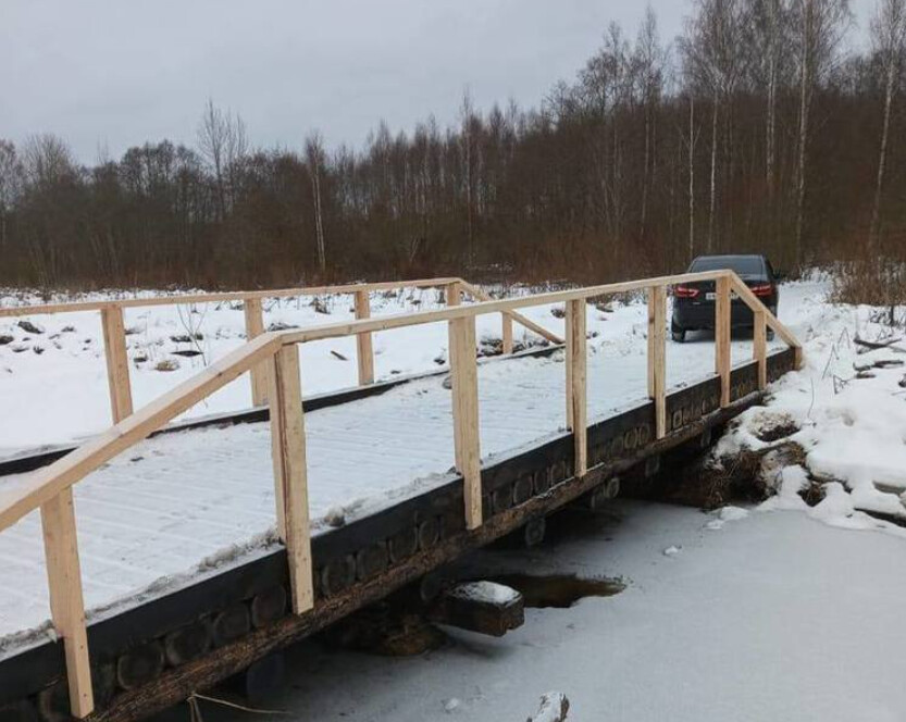 Опасный мост обнаружили в деревне под Бежецком