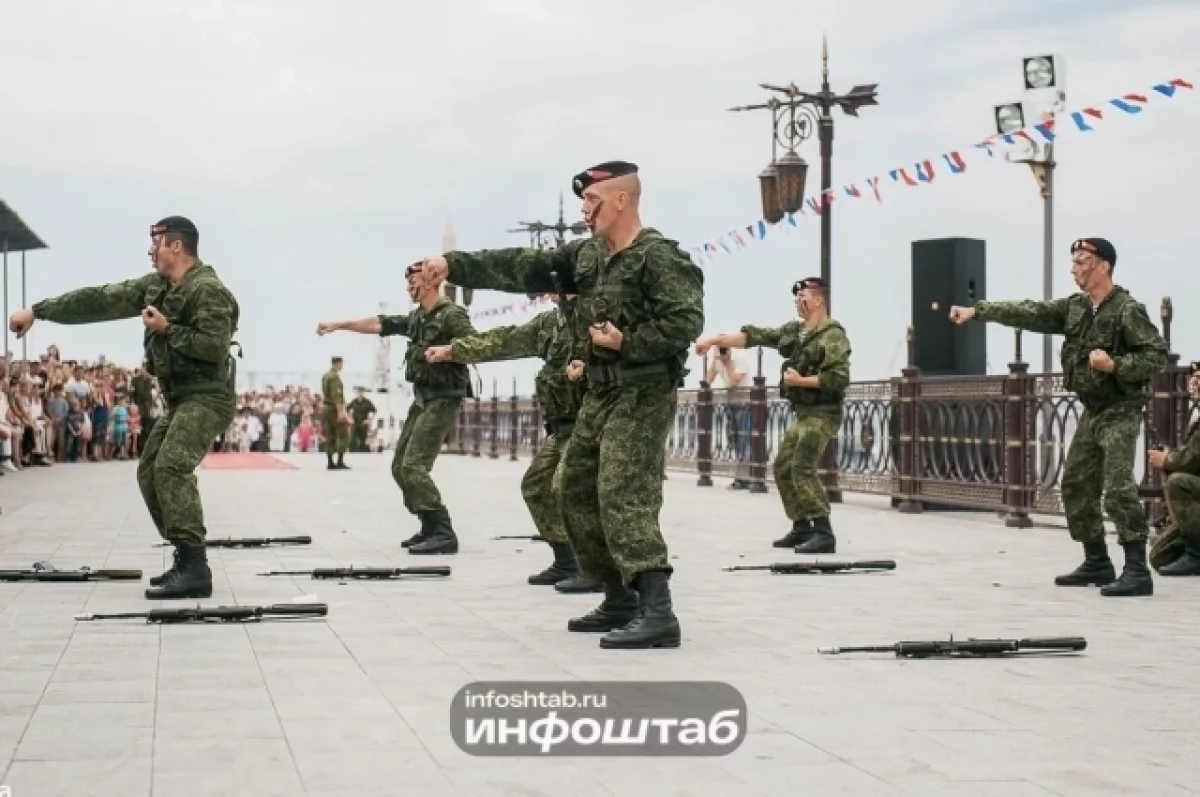 Астраханская область успешно завершила осенний призыв на 100%
