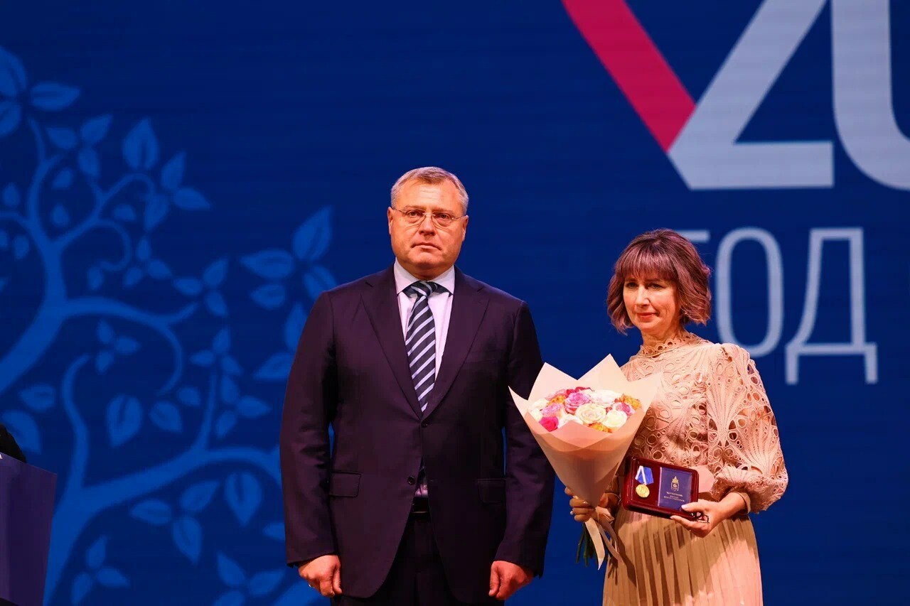 Игорь Бабушкин вручил награды многодетным семьям