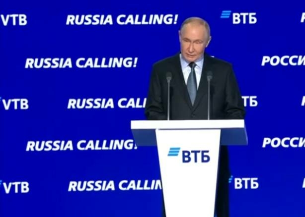 Владимир Путин пригласил в Россию зарубежных инвесторов