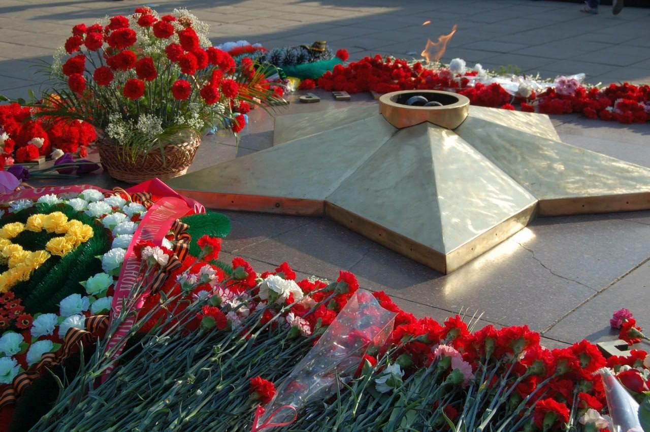 Сергей Сокол поздравил ветеранов и действующих бойцов России с Днем Героев Отечества