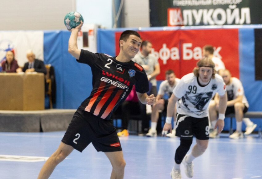 «Динамо» из Астрахани уступило «Пермским медведям» в напряженном матче Суперлиги