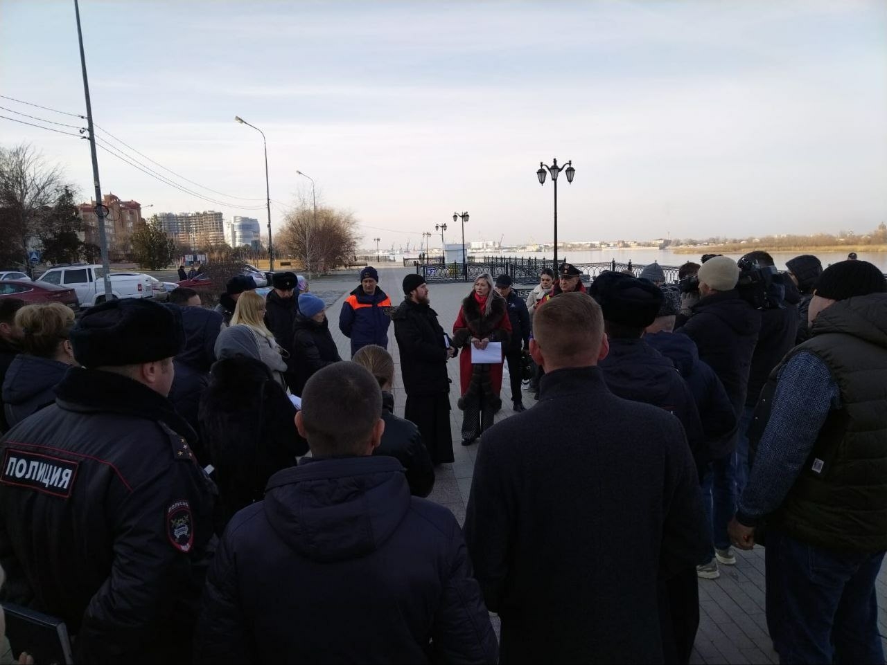 Главы районов Астрахани проведут выездные совещания по подготовке к Крещению