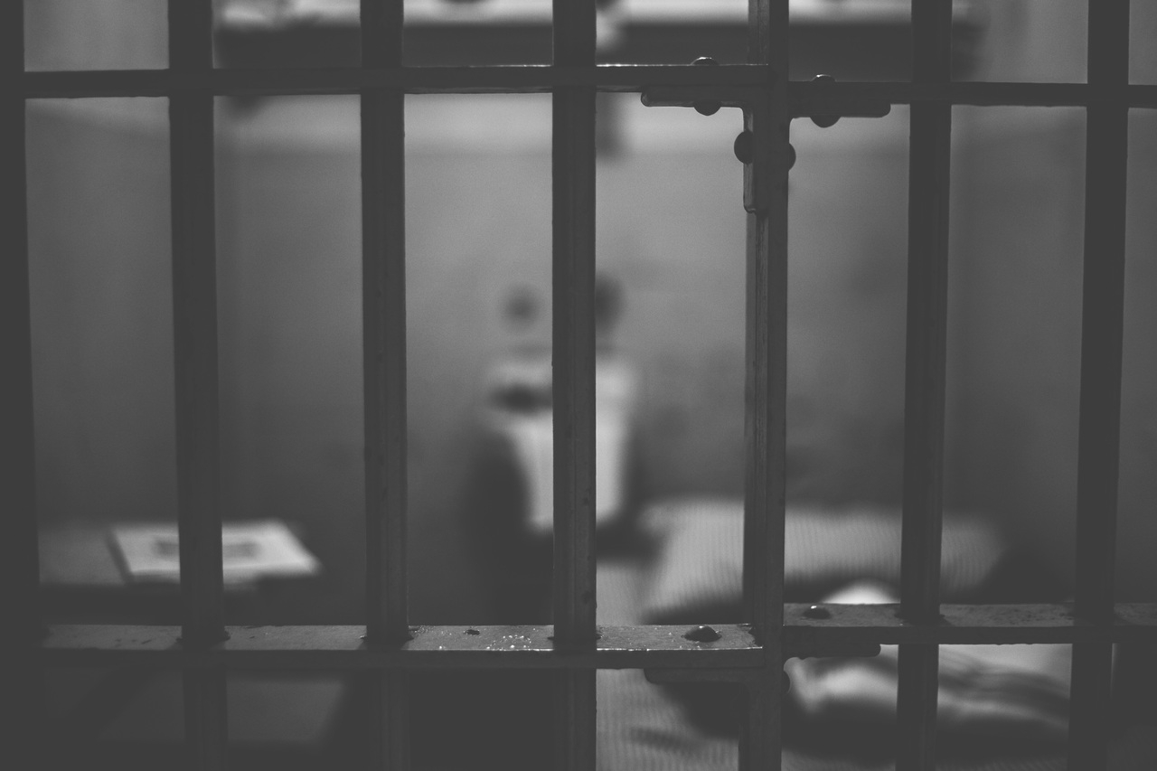 Японские пенсионеры мечтают оказаться в тюрьме