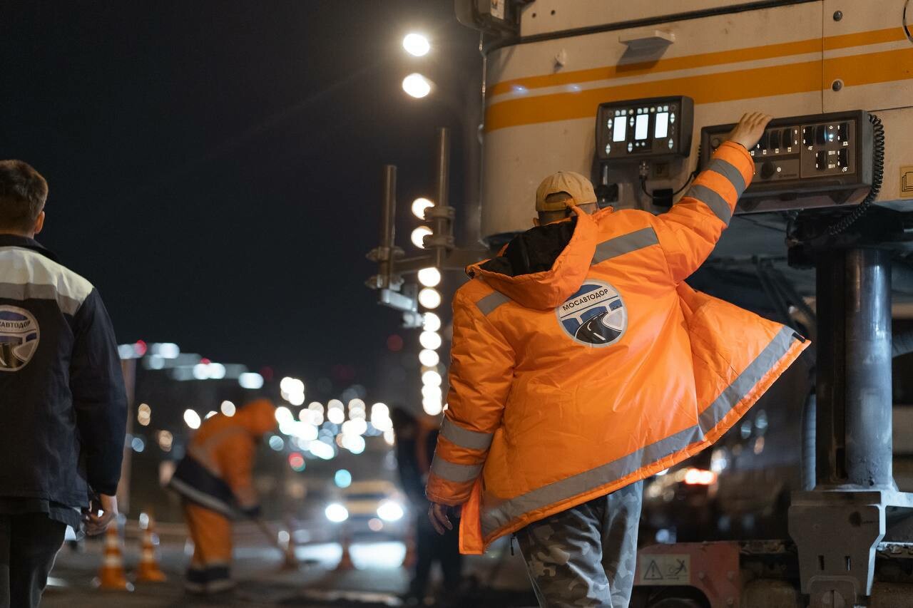 Более 1400 дорог отремонтируют в Подмосковье в 2025 году