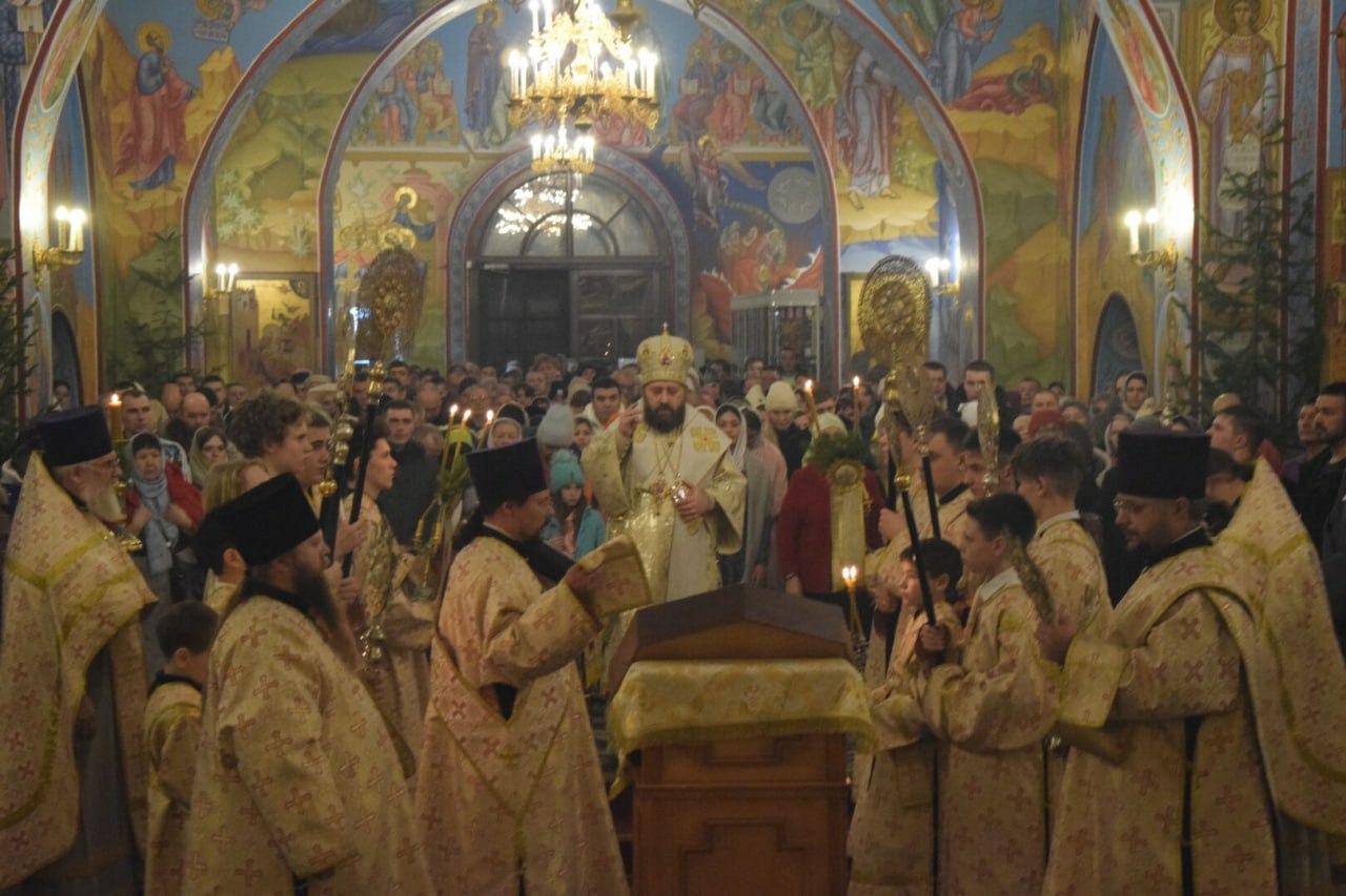 Сергей Сокол поздравил жителей Хакасии с Рождеством Христовым