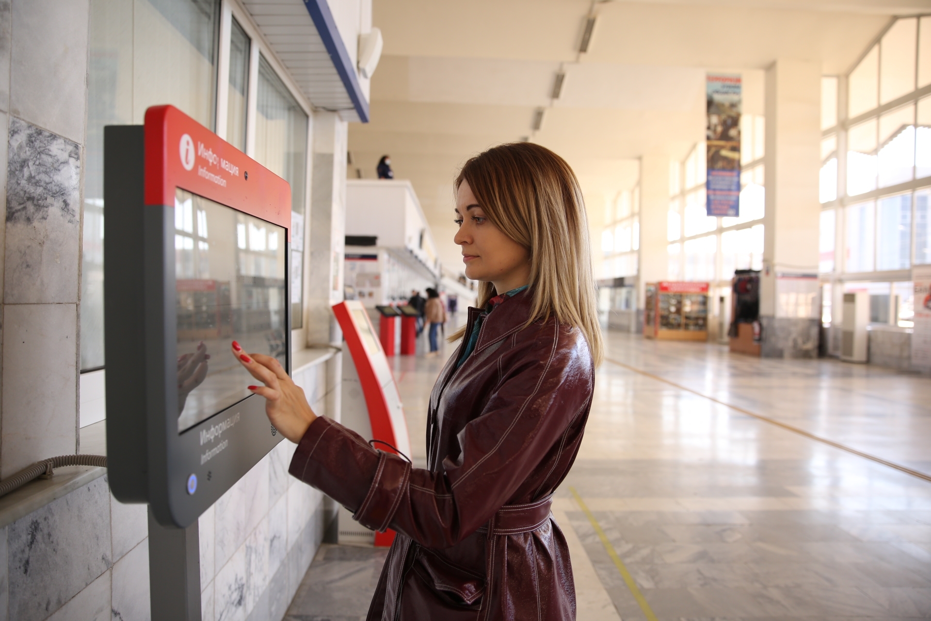 В 2024 году пассажиры Астрахани сделали тысячи звонков через терминалы