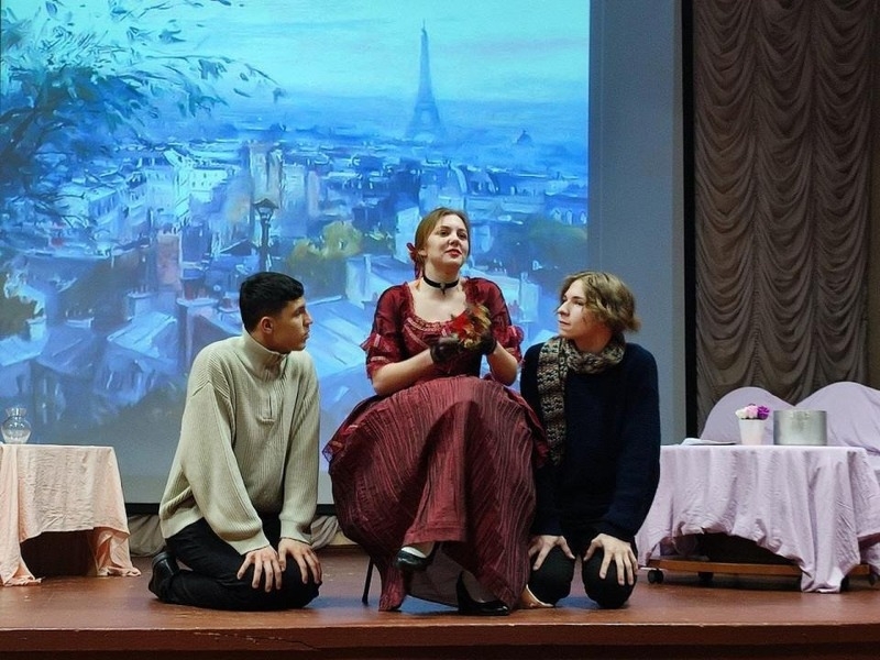 Астраханский школьный театр победил на Всероссийском фестивале искусства