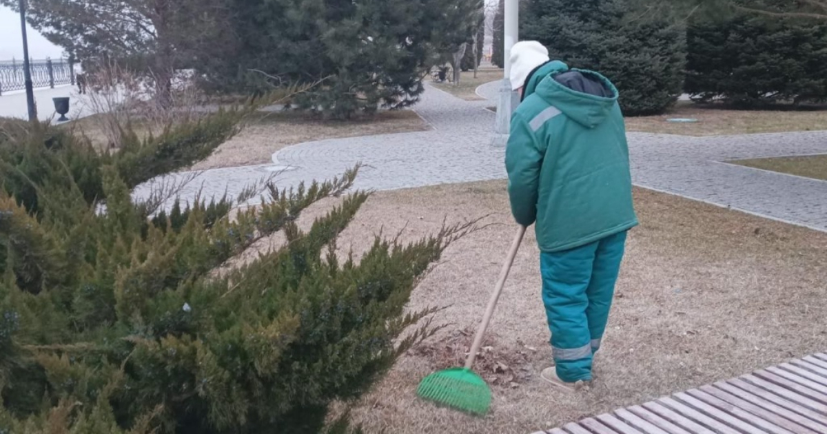 В Астрахани начали подготовку города к весне