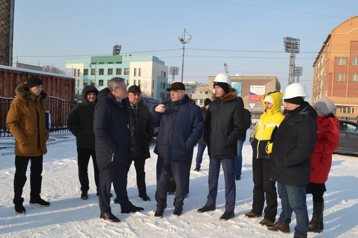 Шульгинов и Пестриков обсудили реконструкцию детской клинической больницы в Хакасии