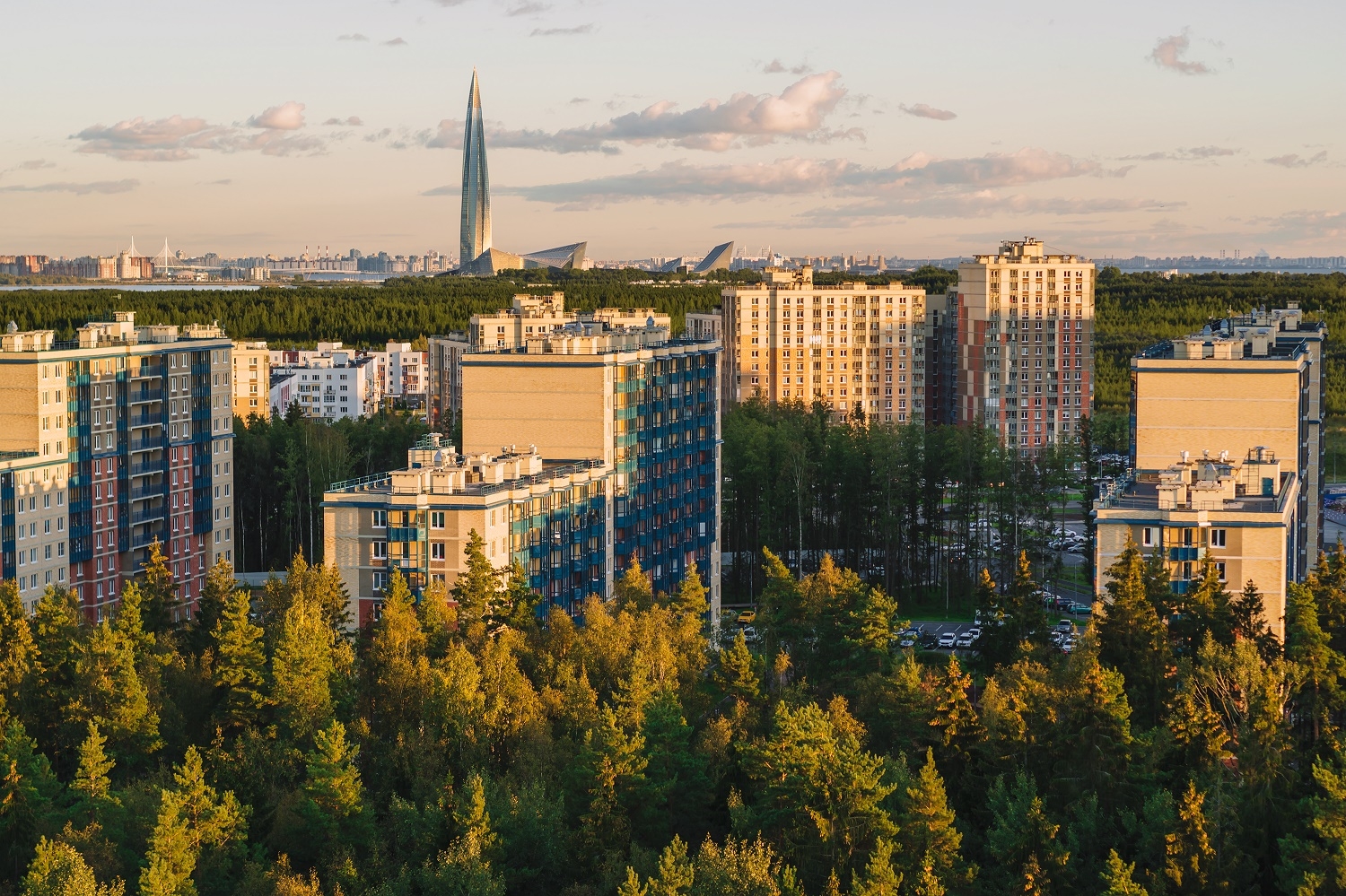 В Санкт-Петербург немного потеплеет 13 мая
