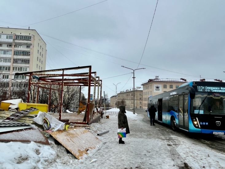 В Североморске на месте торгового павильона построят остановку