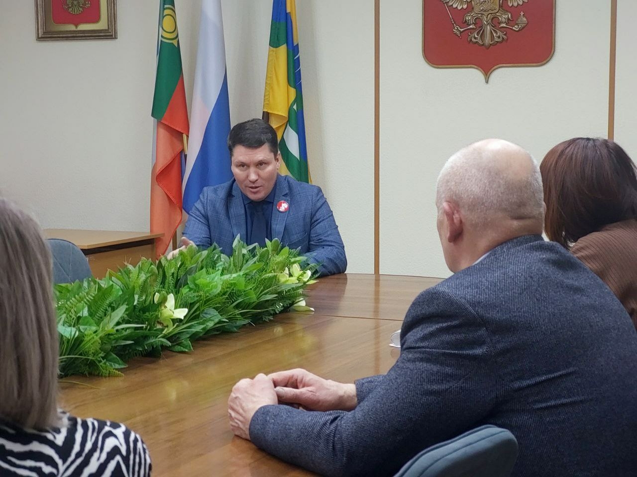 Евгений Молодняков рассказал о помощи семьям участников СВО в Саяногорске