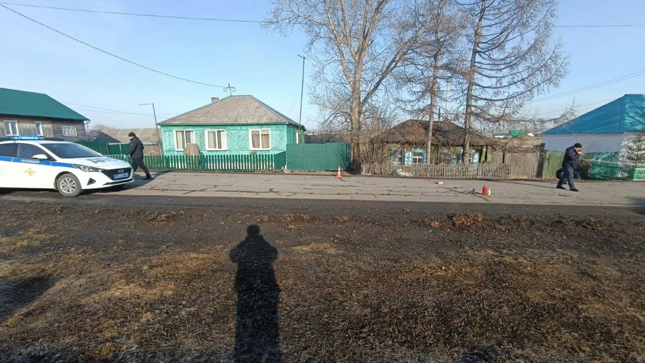 В Новосибирской области водитель насмерть сбил пешехода и скрылся с места ДТП