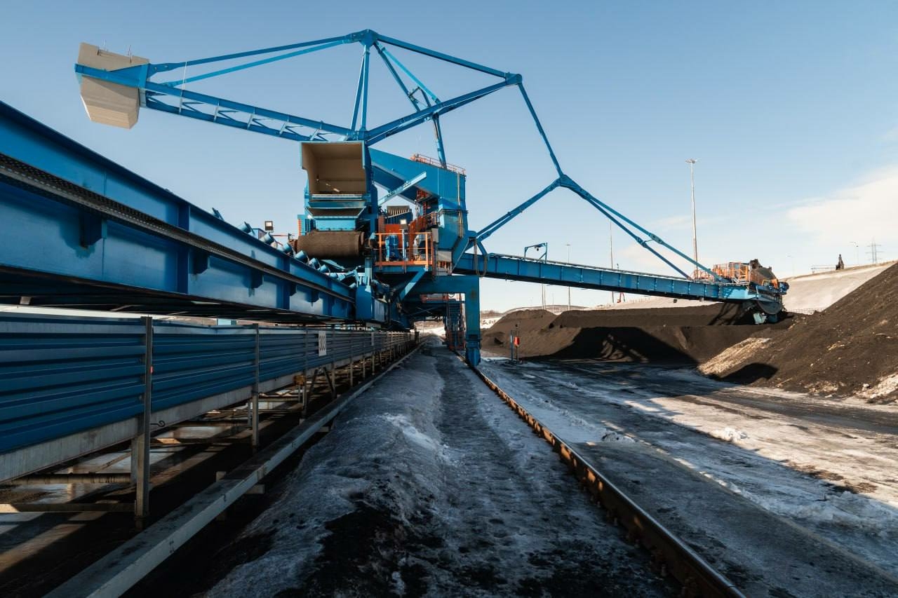 В ГТЛК и ГК «Дело» обсудили возможности мурманского порта Лавна