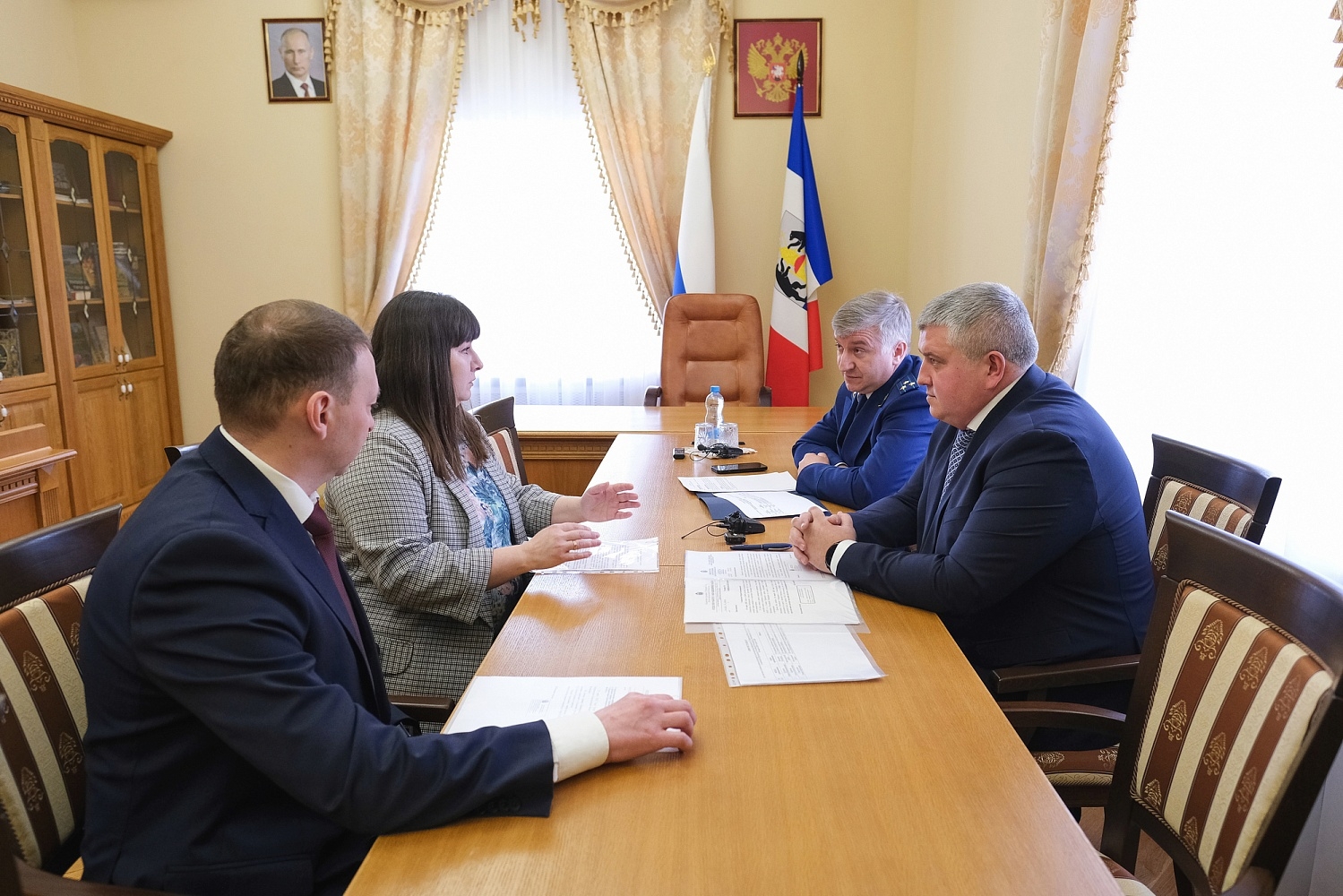 В Новгородской области построят новую спортивную площадку в поселке Пролетарий