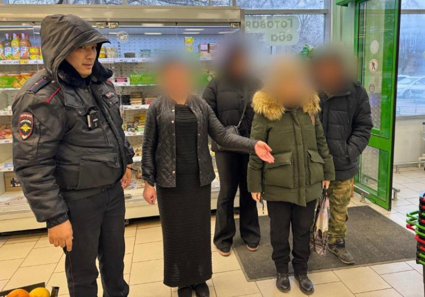 В Астраханской области из-за еды торговцы-гастролеры из Ставрополья снесли магазин