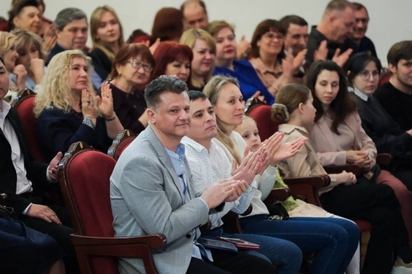 В Астрахани чествовали лучших работников культуры и искусства