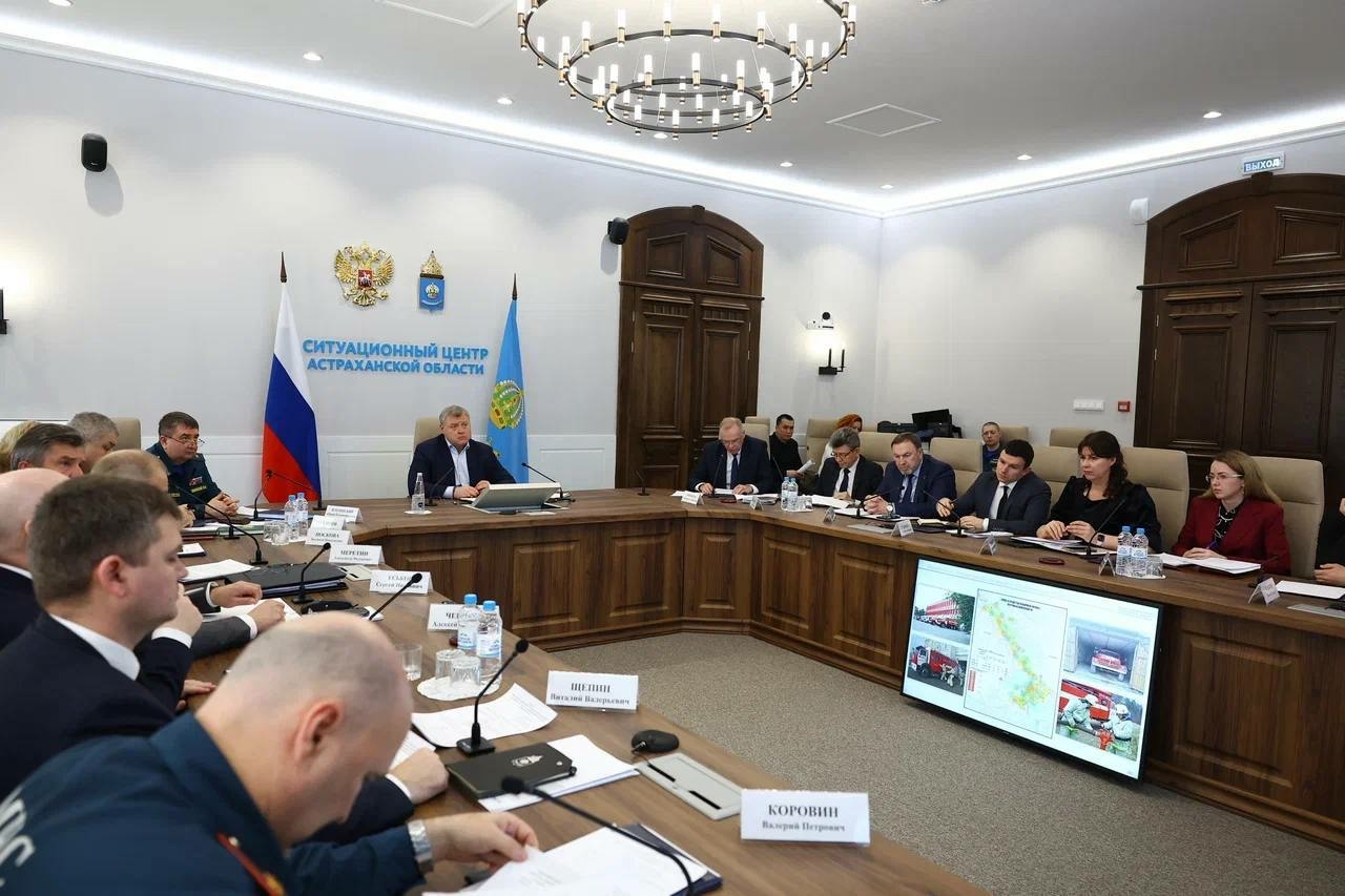 Число ландшафтных пожаров в Астраханской области снизилось на треть