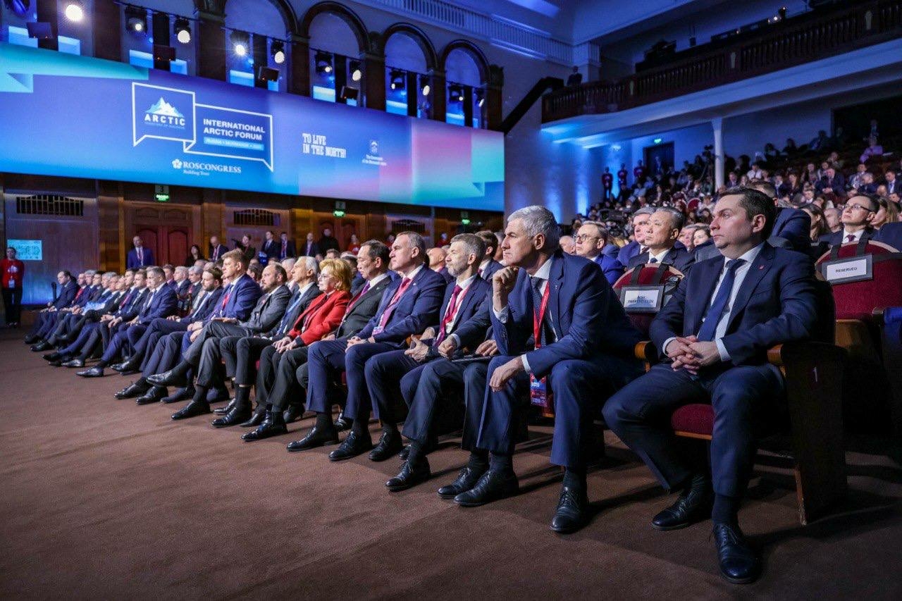 Сердечкин заявил о важности развития в Мурманске сегмента сервисной экономики