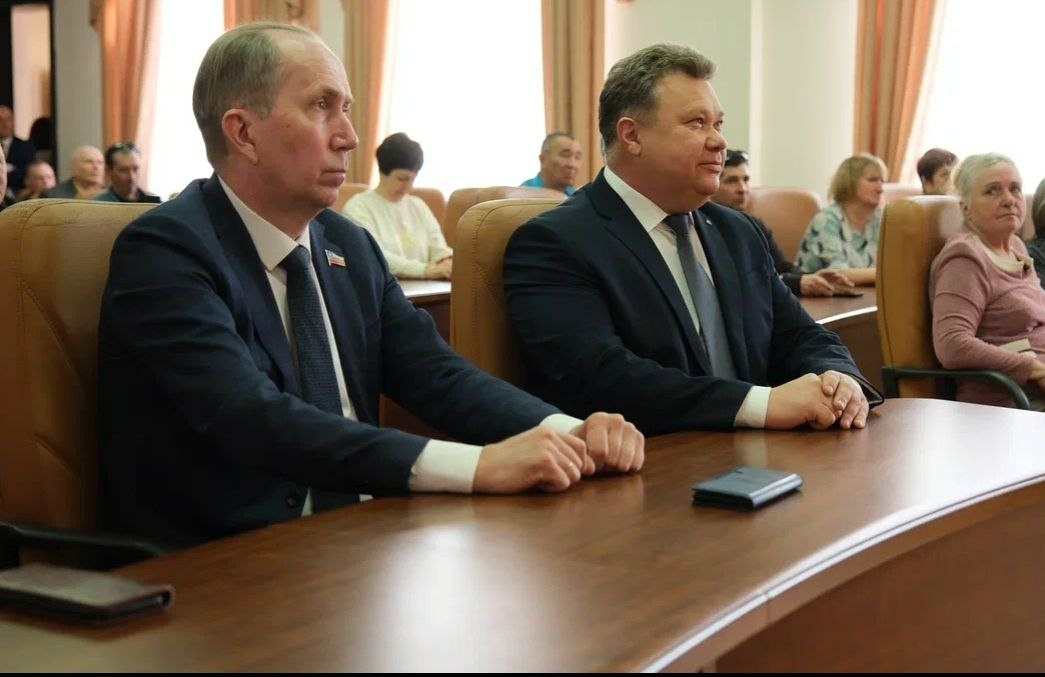 Игорь Седов поблагодарил работников ЖКХ за добросовестный труд