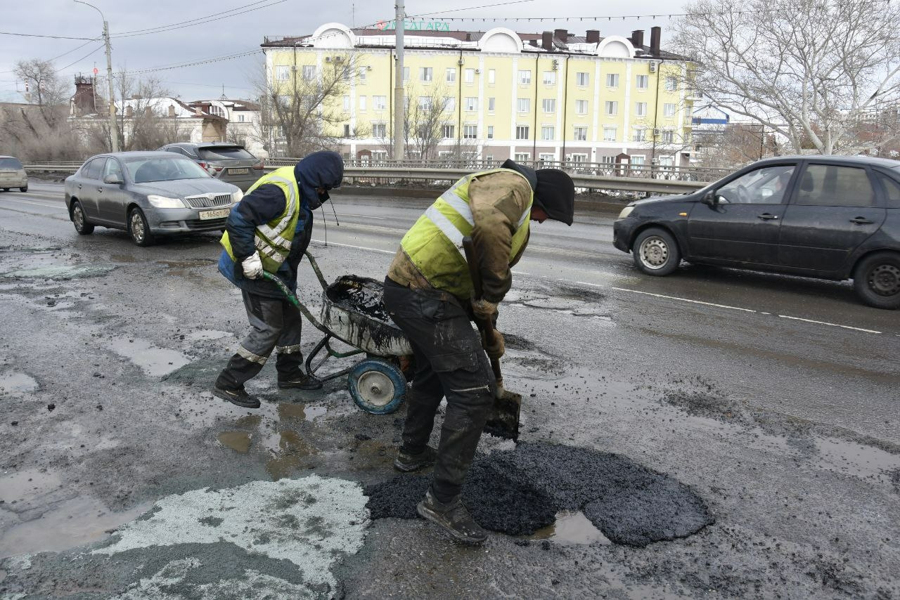 В Оренбурге стартовал ремонт моста через Урал