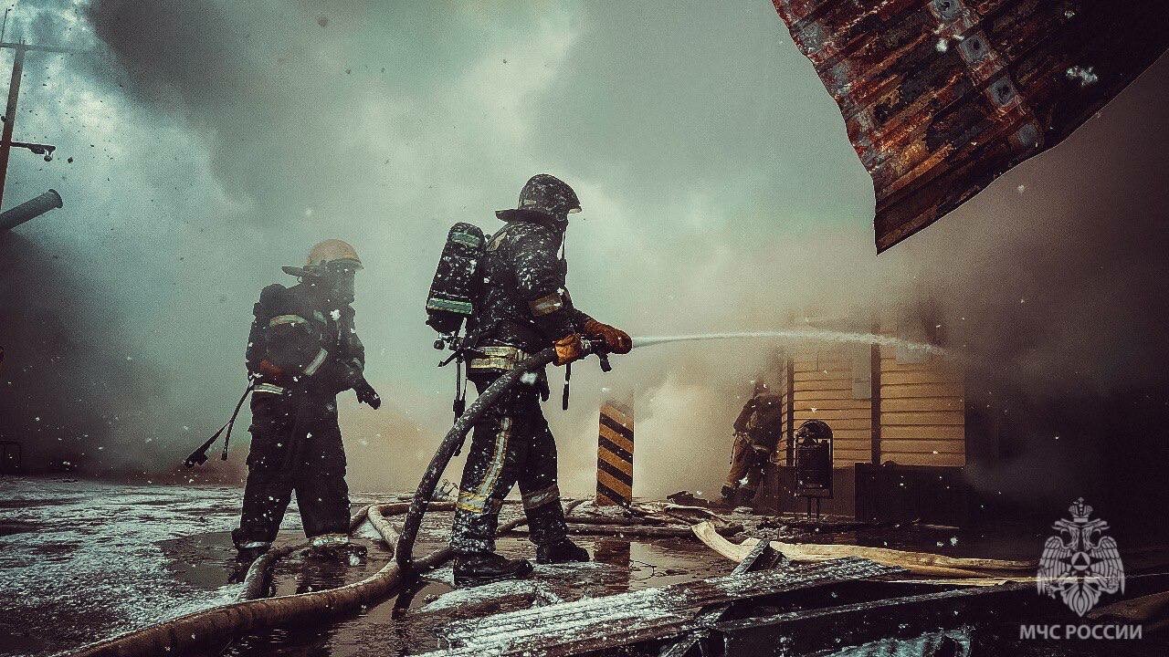 В Астрахани короткое замыкание стало причиной пожара в квартире