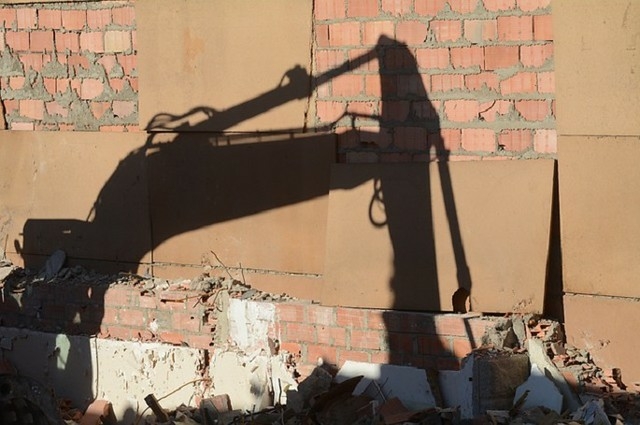 Более 30 самовольно возведенных построек снесли в Подмосковье