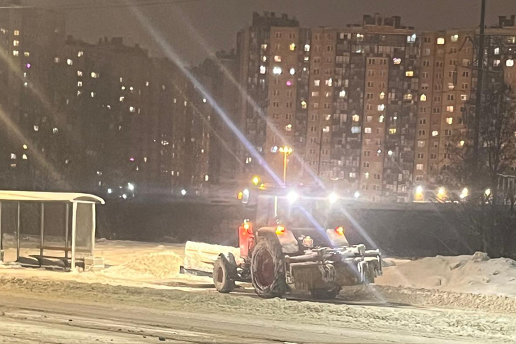 В Ленобласти в усиленный режим переведут снежный штаб региона