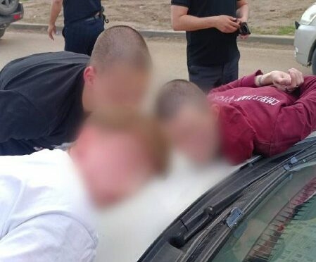 В Астрахани задержаны подозреваемые в краже аккумуляторов