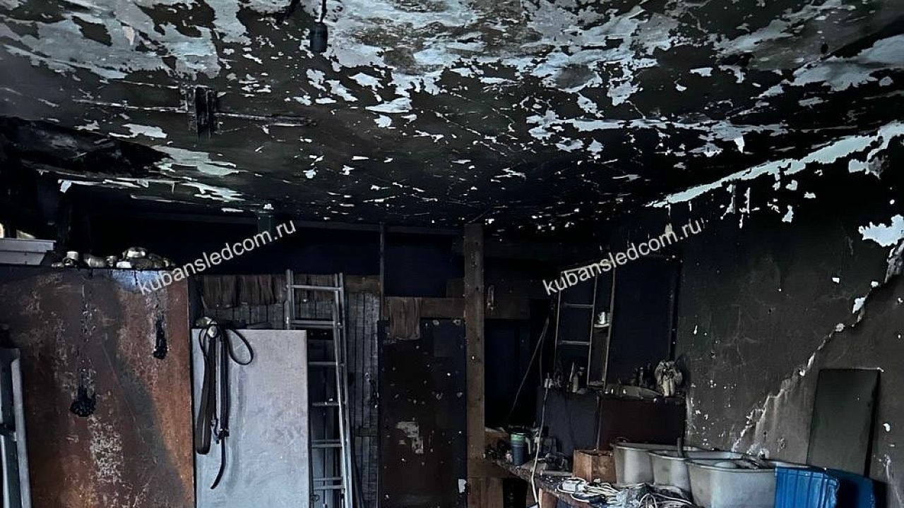 В Краснодаре при пожаре в хозпостройке погиб мужчина