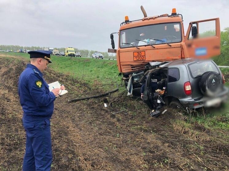 Два человека погибли в ДТП под Уфой