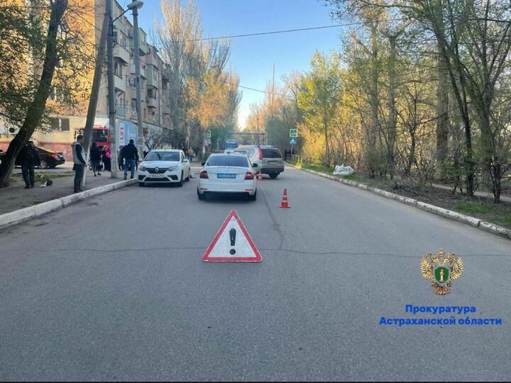 Два подростка пострадали в ДТП на улице Ветошникова