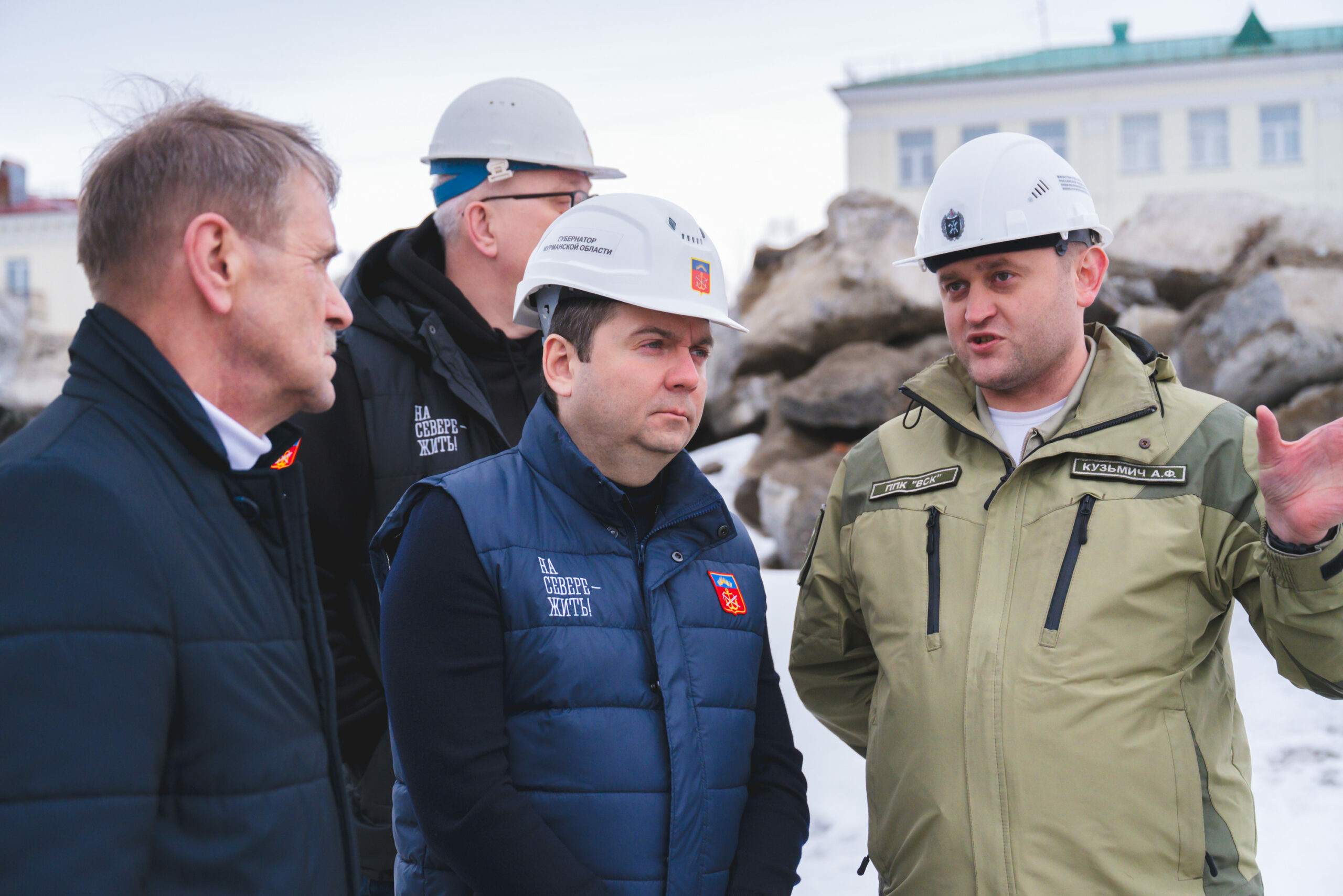 В Североморске проверили ход строительных работ по программе реновации ЗАТО