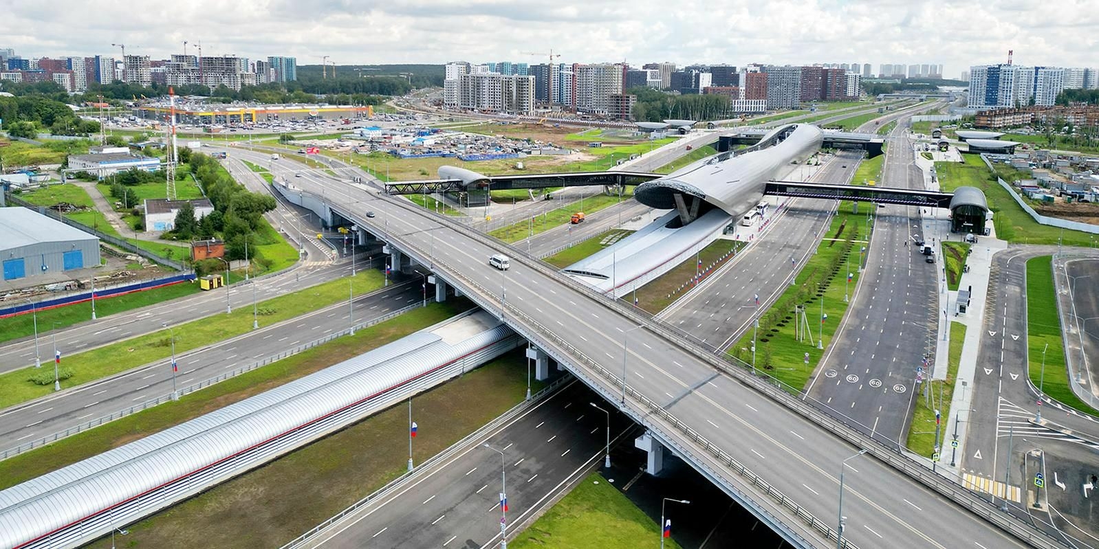 В Москве в 2024 году построили 100 км дорог