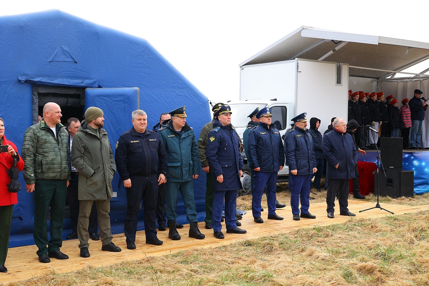Врио губернатора Новгородчины Дронов принял участие в учениях по ликвидации природного пожара