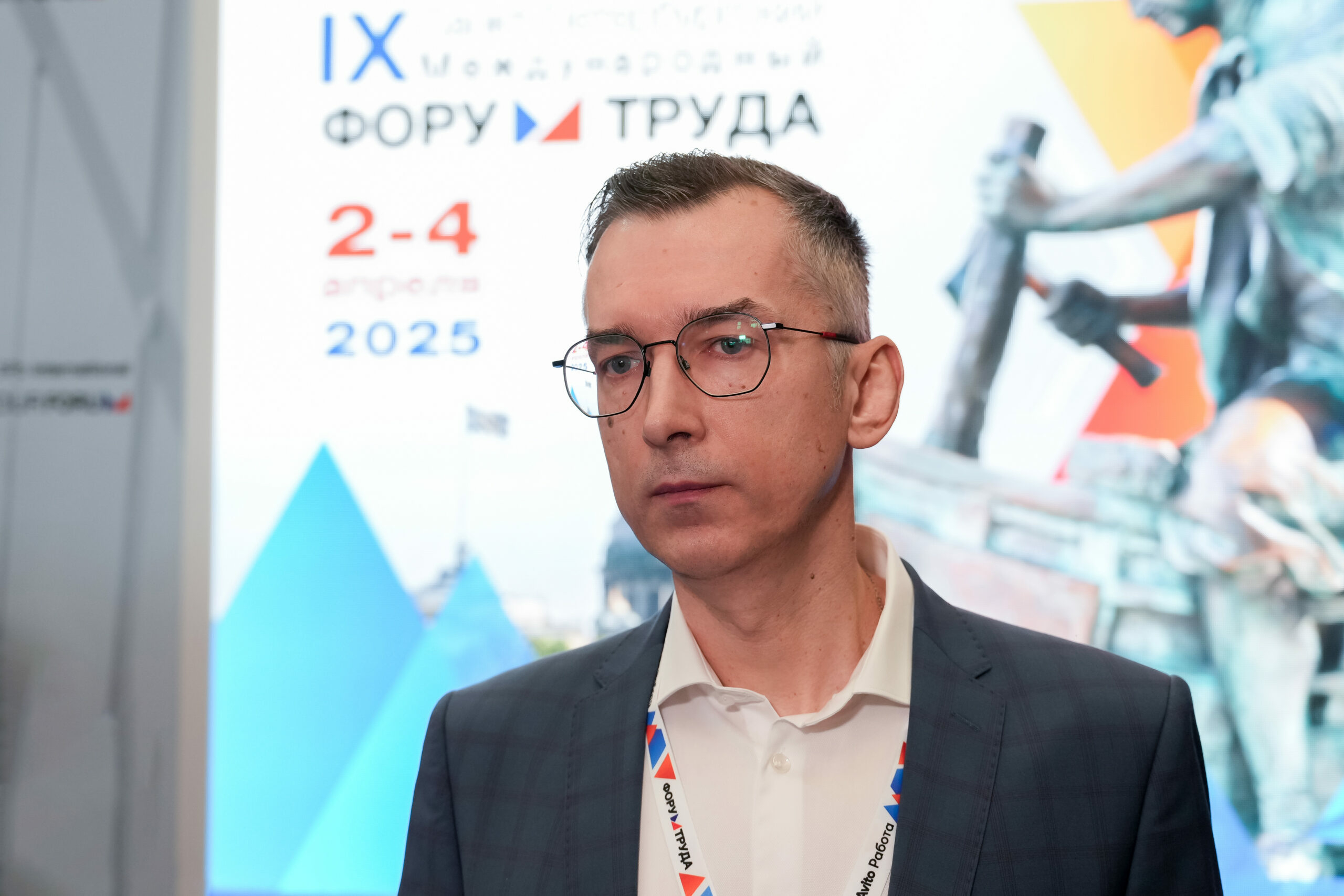 Авито Работа: ИИ будет помогать делать резюме