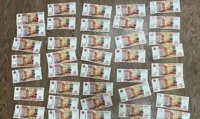 В Астрахани из машины иностранца пропали 3 млн рублей