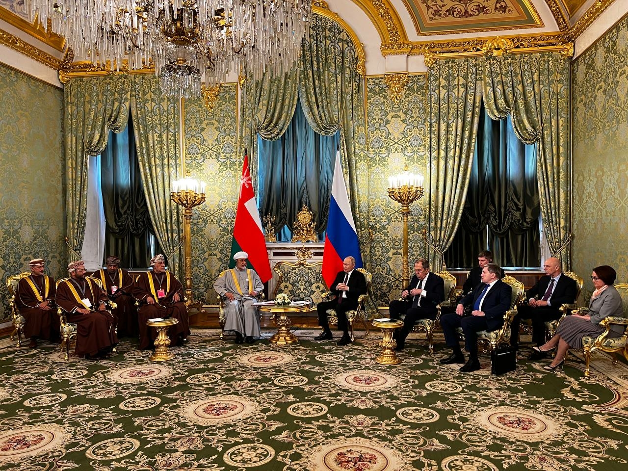 Россия и Оман заключили договор о безвизовом режиме