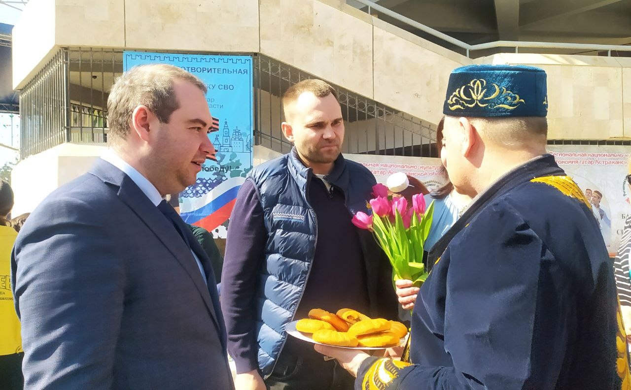 Представители исполнительной власти Астраханской области присоединились к празднованию Навруза