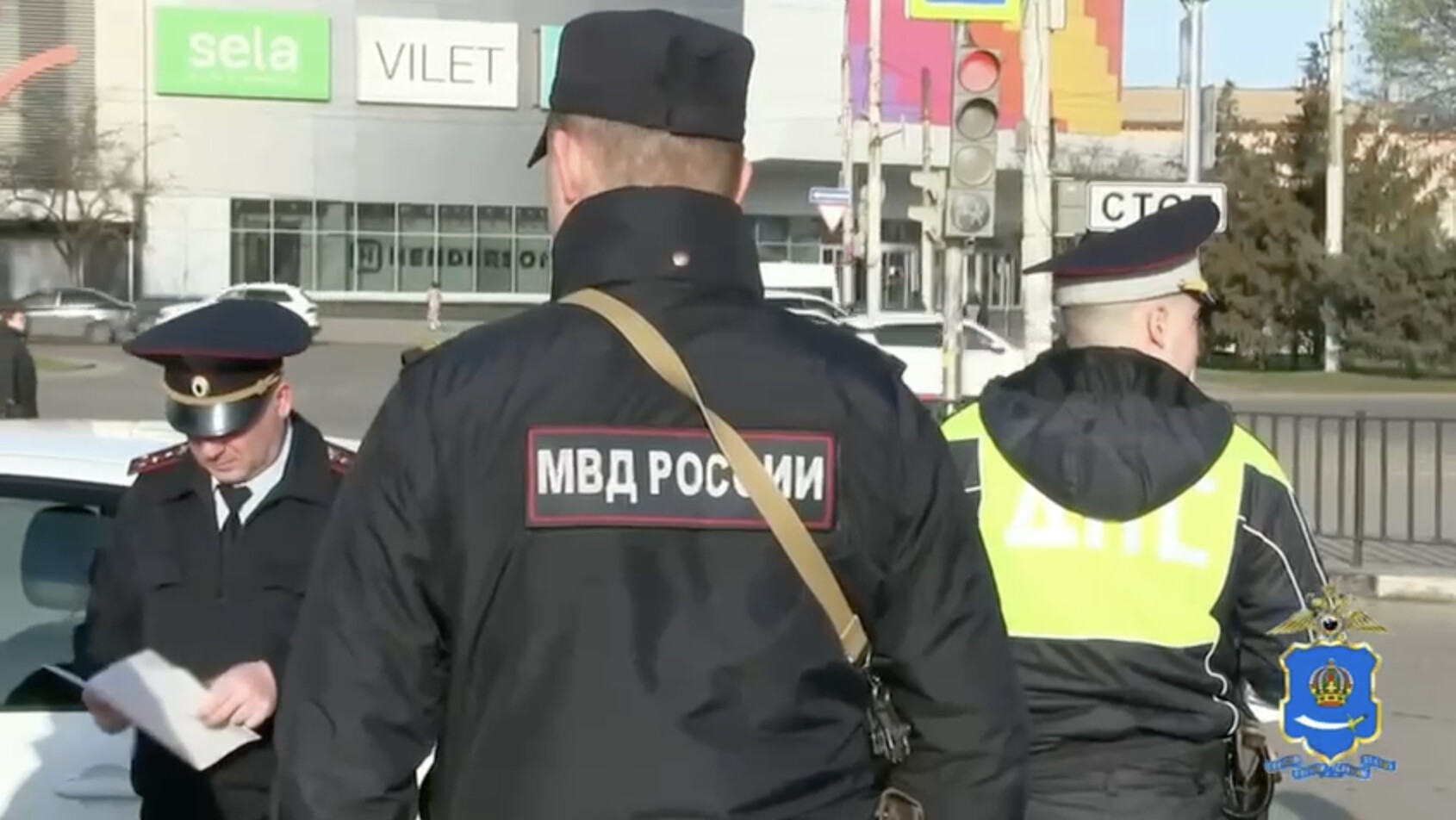 В Астрахани на вокзале поймали двух мигрантов без документов