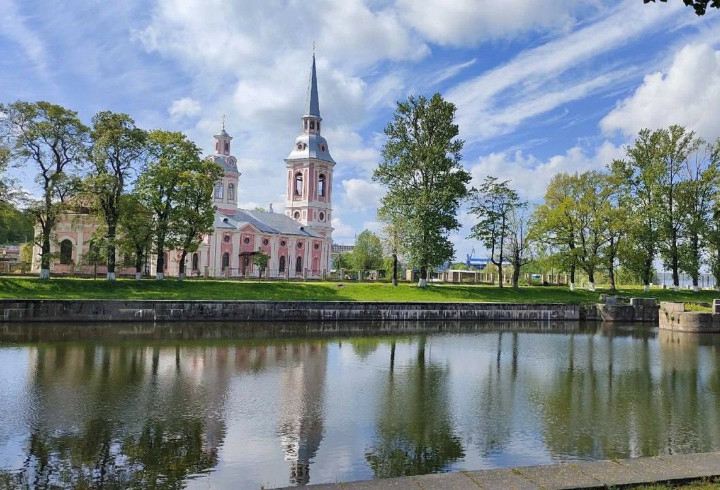 Шлиссельбург приглашает на романтичные выездные регистрации брака