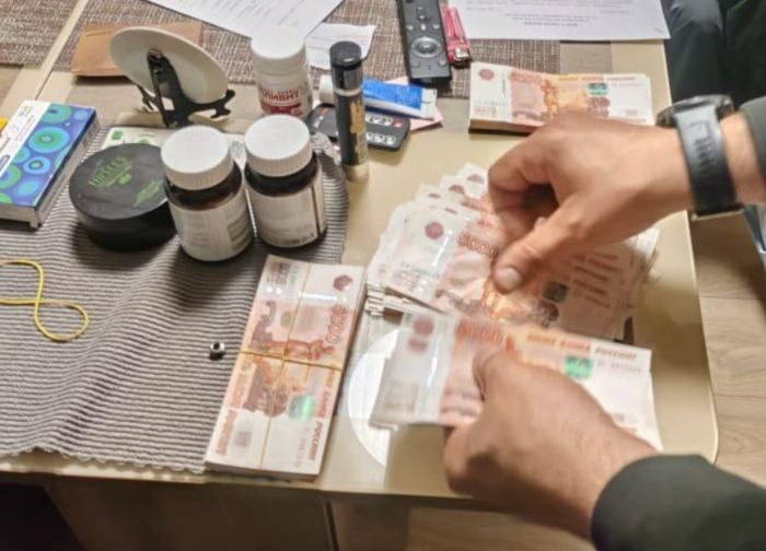 Бывших таможенников Новосибирска обвиняют в продаже «уничтоженных» товаров