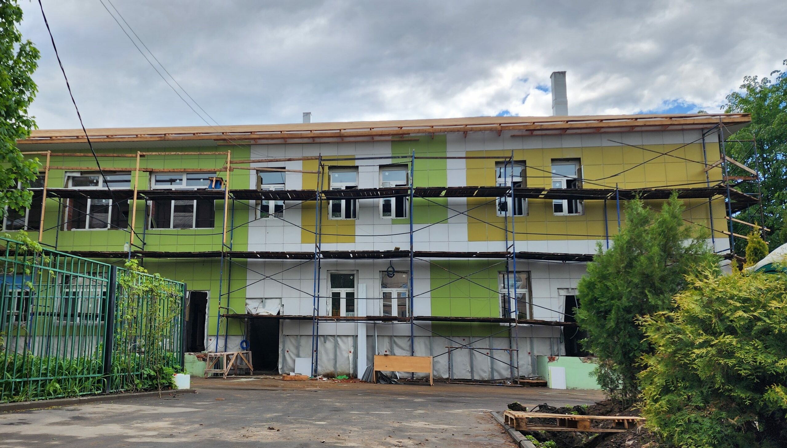 В домодедовском саду «Полянка» стартовали отделочные работы