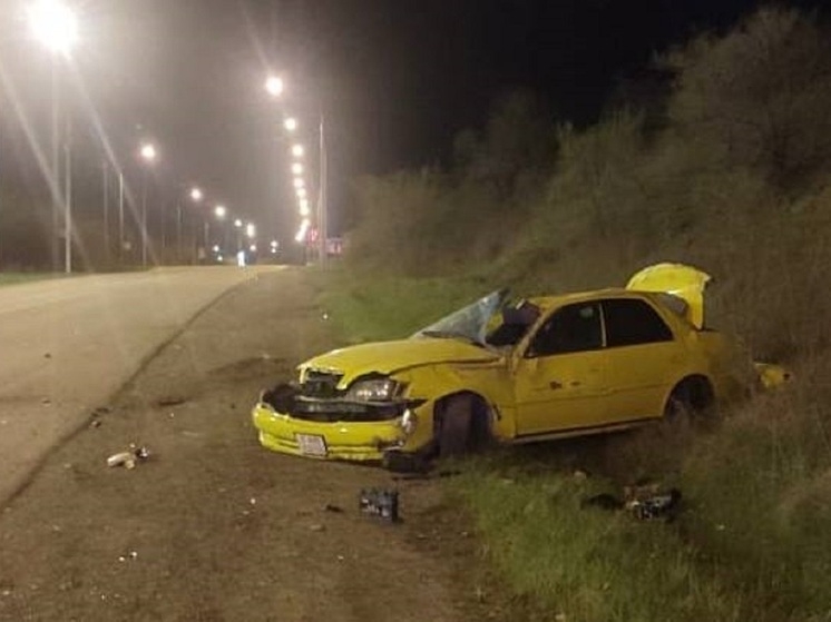 ДТП с опрокидыванием автомобиля произошло в Абакане