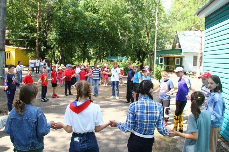 В Омской области пресекли деятельность незаконного детского лагеря