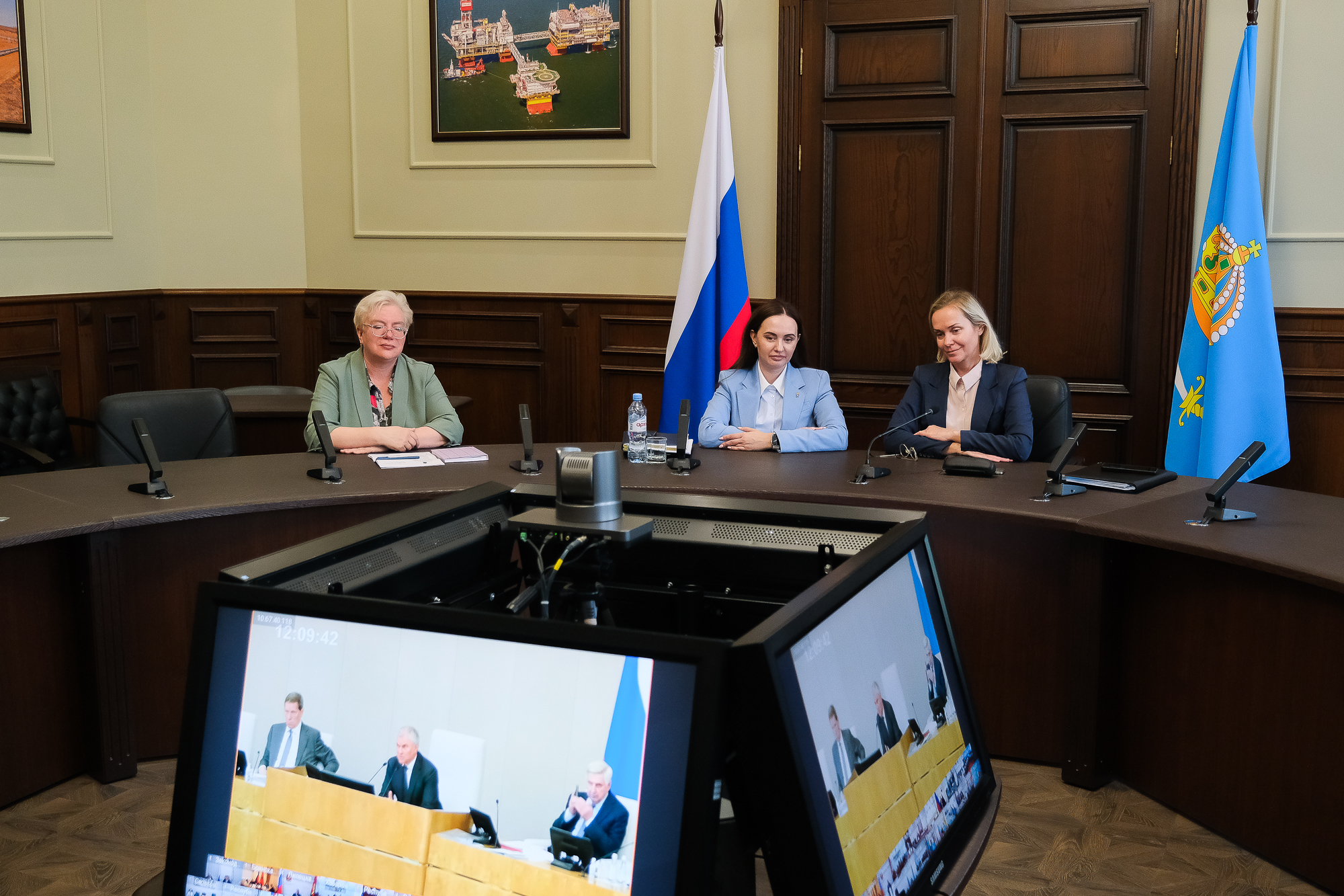 На «правительственном часе» в Госдуме обсудили развитие Арктики с участием депутатов Думы Астраханской области